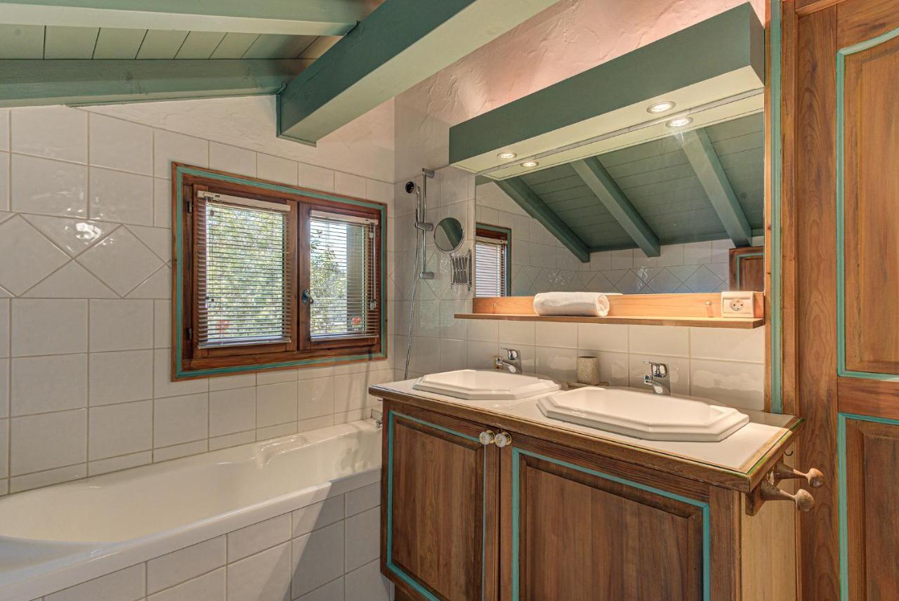 Chalet Blackbushe - Traditional Chalet - Alpes Travel - Sleeps 4-6 Les Houches Zewnętrze zdjęcie
